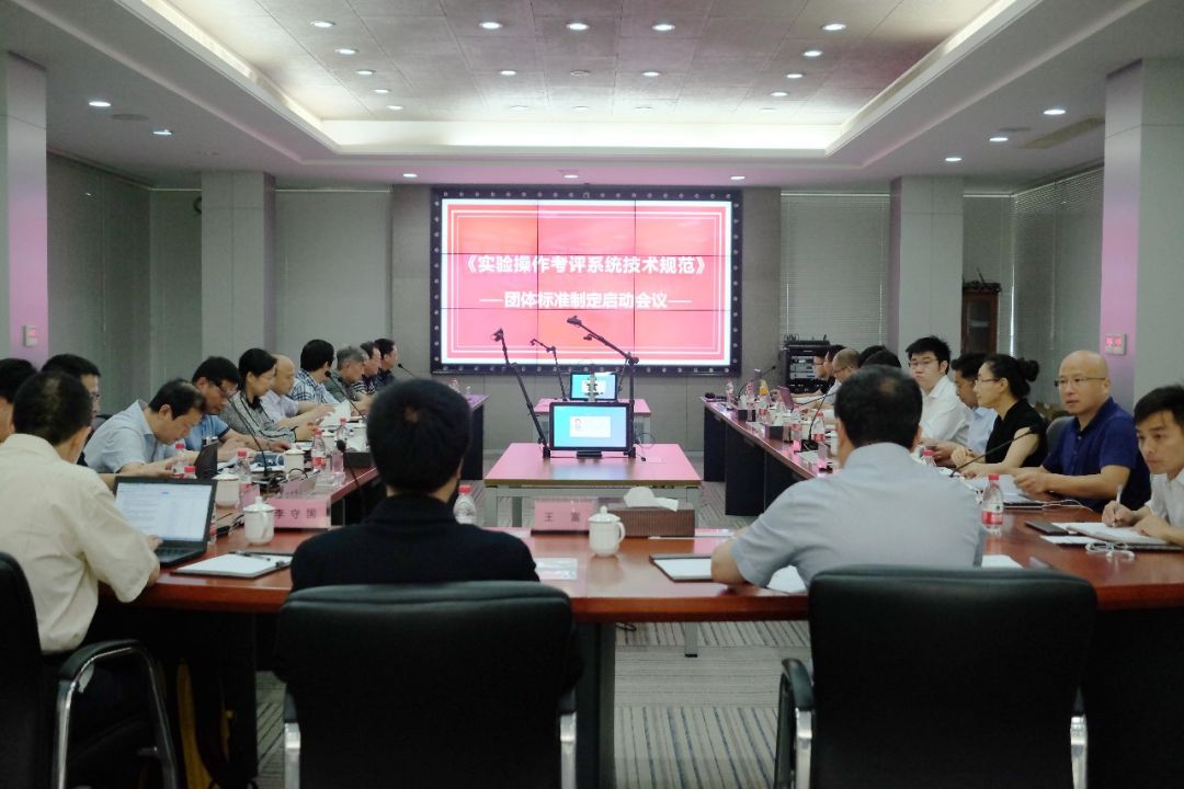 1560928106357678.jpg 1560928106357678.jpg