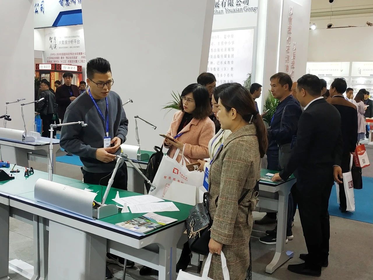 1560930197953420.jpg 1560930197953420.jpg